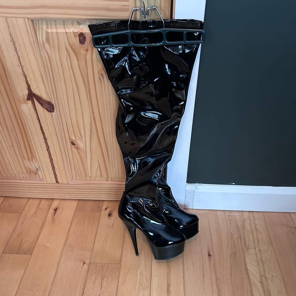 Pleaser Patent Leather Women's Boots